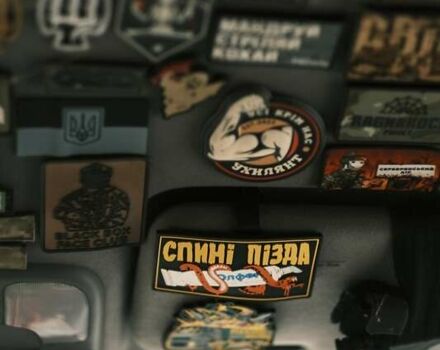 Серый Хендай Терракан, объемом двигателя 2.9 л и пробегом 200 тыс. км за 7500 $, фото 2 на Automoto.ua