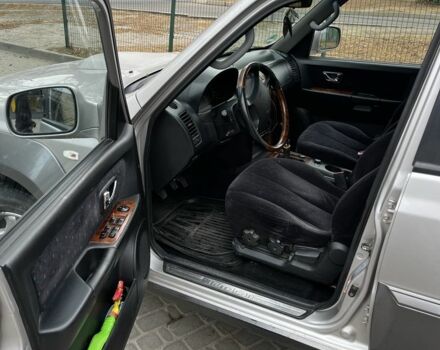 Серый Хендай Терракан, объемом двигателя 2.9 л и пробегом 285 тыс. км за 3067 $, фото 6 на Automoto.ua