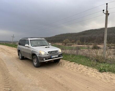 Серый Хендай Терракан, объемом двигателя 2.9 л и пробегом 285 тыс. км за 3067 $, фото 3 на Automoto.ua