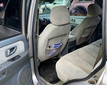 Сірий Хендай Терракан, об'ємом двигуна 2.9 л та пробігом 261 тис. км за 4700 $, фото 3 на Automoto.ua