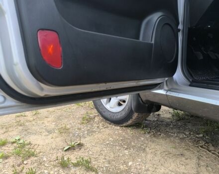 Сірий Хендай Терракан, об'ємом двигуна 0 л та пробігом 205 тис. км за 4280 $, фото 5 на Automoto.ua