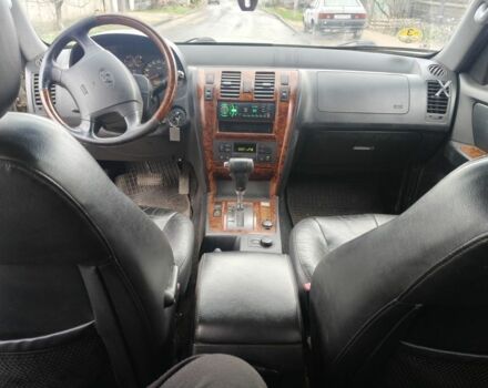 Серый Хендай Терракан, объемом двигателя 2.9 л и пробегом 200 тыс. км за 3600 $, фото 3 на Automoto.ua