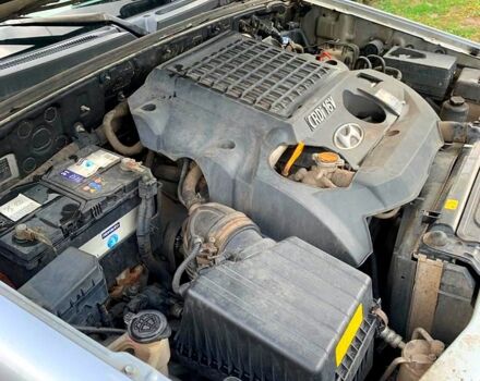 Сірий Хендай Терракан, об'ємом двигуна 2.9 л та пробігом 261 тис. км за 4700 $, фото 4 на Automoto.ua