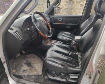 Серый Хендай Терракан, объемом двигателя 2.9 л и пробегом 200 тыс. км за 3600 $, фото 5 на Automoto.ua