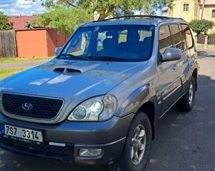 Серый Хендай Терракан, объемом двигателя 2.9 л и пробегом 250 тыс. км за 4000 $, фото 4 на Automoto.ua