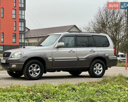 Серый Хендай Терракан, объемом двигателя 2.9 л и пробегом 265 тыс. км за 6999 $, фото 7 на Automoto.ua