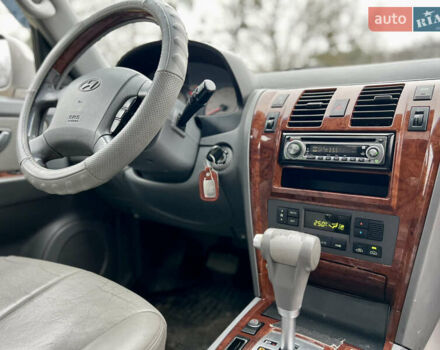 Серый Хендай Терракан, объемом двигателя 2.9 л и пробегом 265 тыс. км за 6999 $, фото 38 на Automoto.ua