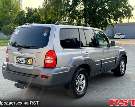 Серый Хендай Терракан, объемом двигателя 2.5 л и пробегом 243 тыс. км за 4200 $, фото 2 на Automoto.ua