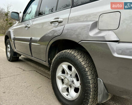 Серый Хендай Терракан, объемом двигателя 2.9 л и пробегом 265 тыс. км за 6999 $, фото 17 на Automoto.ua