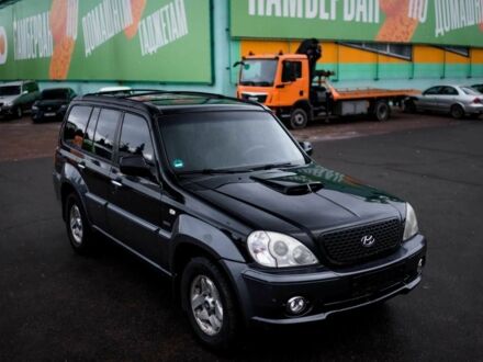 Серый Хендай Терракан, объемом двигателя 2.9 л и пробегом 230 тыс. км за 5500 $, фото 1 на Automoto.ua