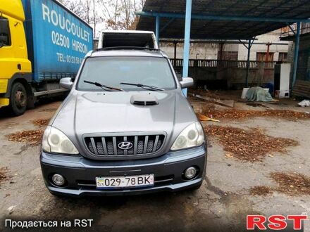 Серый Хендай Терракан, объемом двигателя 2.5 л и пробегом 243 тыс. км за 3600 $, фото 1 на Automoto.ua