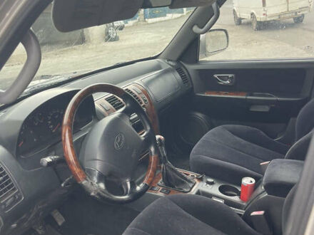 Сірий Хендай Терракан, об'ємом двигуна 2.9 л та пробігом 300 тис. км за 4600 $, фото 1 на Automoto.ua