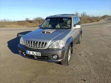 Серый Хендай Терракан, объемом двигателя 2.9 л и пробегом 236 тыс. км за 4087 $, фото 1 на Automoto.ua