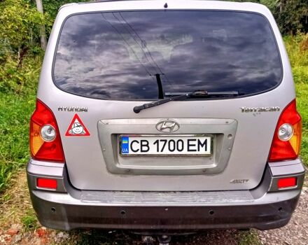 Сірий Хендай Терракан, об'ємом двигуна 2.9 л та пробігом 347 тис. км за 8500 $, фото 1 на Automoto.ua