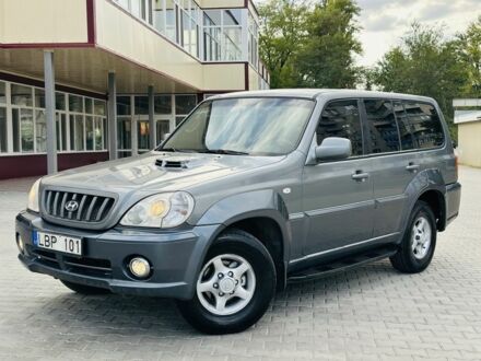 Сірий Хендай Терракан, об'ємом двигуна 2.9 л та пробігом 270 тис. км за 3150 $, фото 1 на Automoto.ua