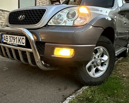 Серый Хендай Терракан, объемом двигателя 2.9 л и пробегом 380 тыс. км за 7120 $, фото 1 на Automoto.ua