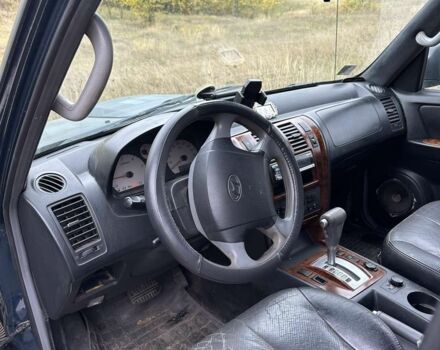 Хендай Терракан 2005 у Звенигородка на Automoto.ua Синій Хендай Терракан, об'ємом двигуна 0 л та пробігом 289 тис. км за 6000 $, фото 4 на Automoto.ua