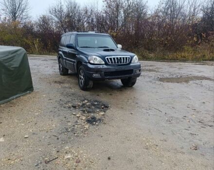 Синий Хендай Терракан, объемом двигателя 2.9 л и пробегом 250 тыс. км за 1100 $, фото 1 на Automoto.ua