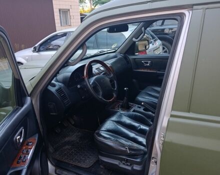 Хендай Терракан 2002 в Буче на Automoto.ua Зеленый Хендай Терракан, объемом двигателя 3 л и пробегом 393 тыс. км за 3100 $, фото 2 на Automoto.ua