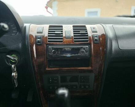 Зелений Хендай Терракан, об'ємом двигуна 3 л та пробігом 241 тис. км за 4300 $, фото 5 на Automoto.ua