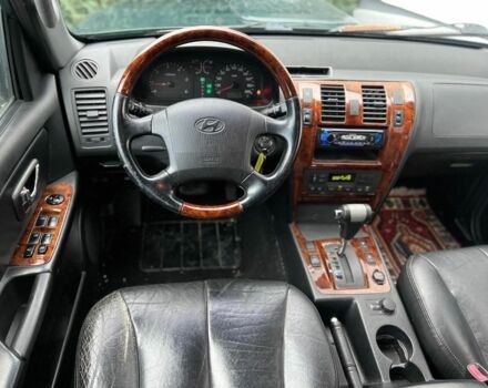 Зеленый Хендай Терракан, объемом двигателя 2.9 л и пробегом 219 тыс. км за 2550 $, фото 10 на Automoto.ua