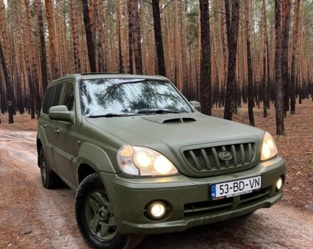 Зеленый Хендай Терракан, объемом двигателя 3 л и пробегом 229 тыс. км за 4200 $, фото 3 на Automoto.ua