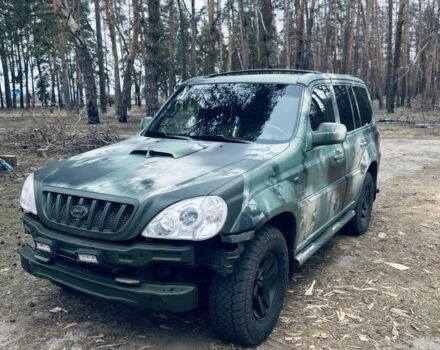 Зеленый Хендай Терракан, объемом двигателя 2.9 л и пробегом 260 тыс. км за 3734 $, фото 1 на Automoto.ua