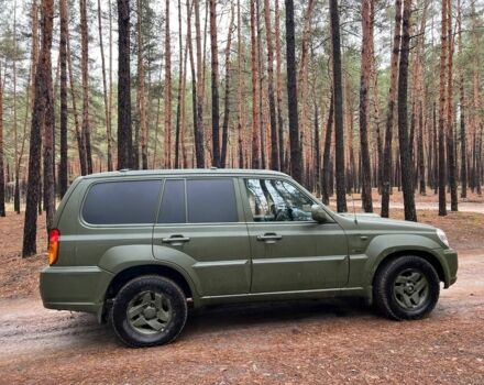 Зеленый Хендай Терракан, объемом двигателя 3 л и пробегом 229 тыс. км за 4200 $, фото 4 на Automoto.ua