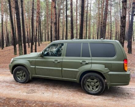 Зеленый Хендай Терракан, объемом двигателя 3 л и пробегом 229 тыс. км за 4200 $, фото 5 на Automoto.ua