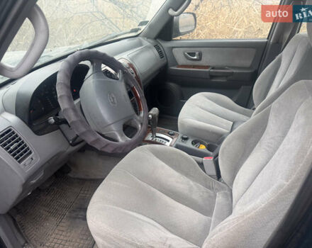 Зеленый Хендай Терракан, объемом двигателя 2.9 л и пробегом 300 тыс. км за 1500 $, фото 3 на Automoto.ua