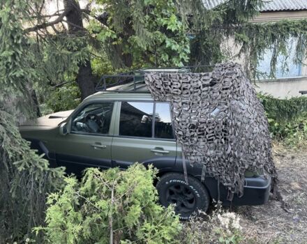 Зеленый Хендай Терракан, объемом двигателя 2.9 л и пробегом 320 тыс. км за 5300 $, фото 3 на Automoto.ua