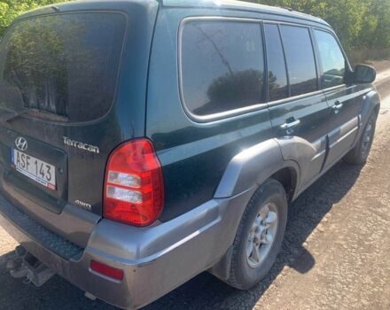 Зеленый Хендай Терракан, объемом двигателя 2.9 л и пробегом 350 тыс. км за 3900 $, фото 2 на Automoto.ua
