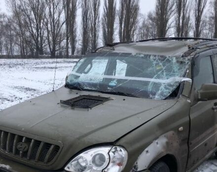 Зеленый Хендай Терракан, объемом двигателя 0 л и пробегом 310 тыс. км за 3905 $, фото 1 на Automoto.ua