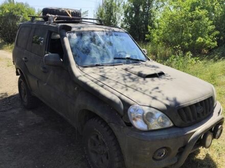 Хендай Терракан 2004 в Каменское - Днепродзержинск на Automoto.ua Зеленый Хендай Терракан, объемом двигателя 2.9 л и пробегом 263 тыс. км за 4500 $, фото 1 на Automoto.ua
