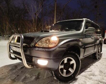 Зеленый Хендай Терракан, объемом двигателя 3 л и пробегом 363 тыс. км за 5000 $, фото 1 на Automoto.ua