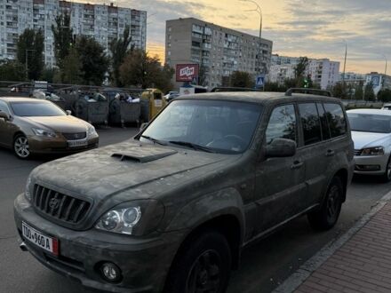 Зелений Хендай Терракан, об'ємом двигуна 0 л та пробігом 200 тис. км за 4300 $, фото 1 на Automoto.ua