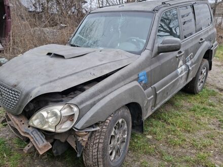 Зелений Хендай Терракан, об'ємом двигуна 0 л та пробігом 290 тис. км за 1500 $, фото 1 на Automoto.ua