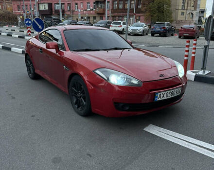 Красный Хендай Тибурон, объемом двигателя 1.98 л и пробегом 240 тыс. км за 5800 $, фото 5 на Automoto.ua