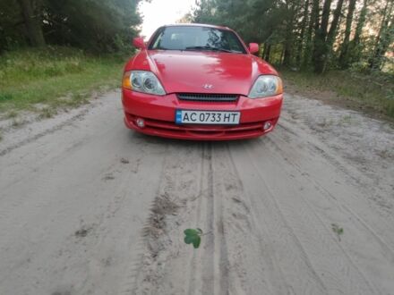 Хендай Тибурон 2004 в Камень-Каширский на Automoto.ua Красный Хендай Тибурон, объемом двигателя 2 л и пробегом 300 тыс. км за 3300 $, фото 1 на Automoto.ua
