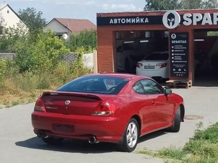 Хендай Тибурон 2006 в Харькове на Automoto.ua Красный Хендай Тибурон, объемом двигателя 2 л и пробегом 30 тыс. км за 7285 $, фото 1 на Automoto.ua