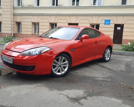 Красный Хендай Тибурон, объемом двигателя 2 л и пробегом 109 тыс. км за 5200 $, фото 1 на Automoto.ua