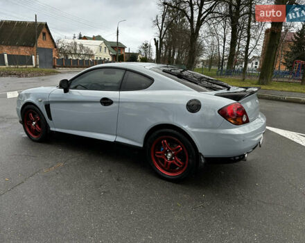 Серый Хендай Тибурон, объемом двигателя 1.98 л и пробегом 168 тыс. км за 4600 $, фото 3 на Automoto.ua