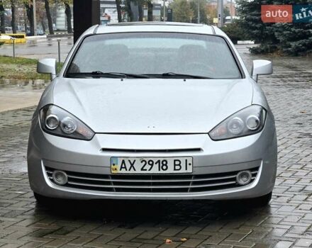 Серый Хендай Тибурон, объемом двигателя 2 л и пробегом 65 тыс. км за 2999 $, фото 3 на Automoto.ua