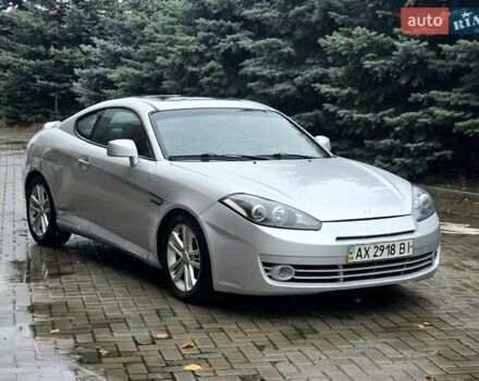 Серый Хендай Тибурон, объемом двигателя 2 л и пробегом 65 тыс. км за 3900 $, фото 9 на Automoto.ua
