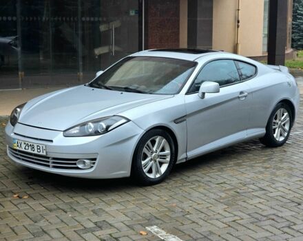 Серый Хендай Тибурон, объемом двигателя 2 л и пробегом 65 тыс. км за 3900 $, фото 1 на Automoto.ua