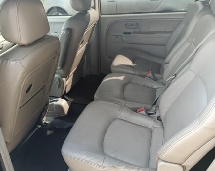 Черный Хендай Траджет, объемом двигателя 2 л и пробегом 350 тыс. км за 3500 $, фото 5 на Automoto.ua