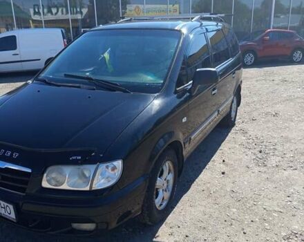 Чорний Хендай Траджет, об'ємом двигуна 2 л та пробігом 350 тис. км за 5400 $, фото 6 на Automoto.ua
