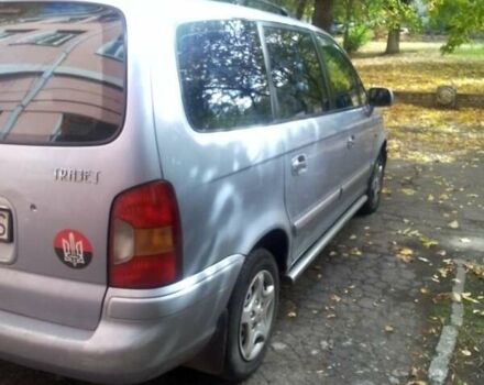 Хендай Траджет 2002 в Николаеве на Automoto.ua Серый Хендай Траджет, объемом двигателя 2 л и пробегом 400 тыс. км за 2700 $, фото 11 на Automoto.ua