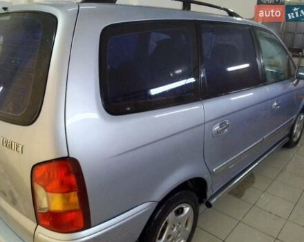 Хендай Траджет 2002 в Николаеве на Automoto.ua Серый Хендай Траджет, объемом двигателя 2 л и пробегом 400 тыс. км за 2700 $, фото 6 на Automoto.ua