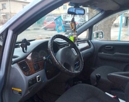 Хендай Траджет 2002 в Николаеве на Automoto.ua Серый Хендай Траджет, объемом двигателя 2 л и пробегом 400 тыс. км за 2700 $, фото 9 на Automoto.ua